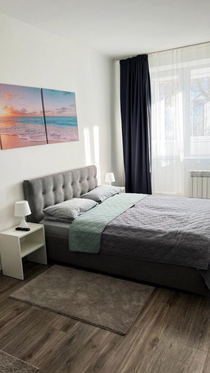 Grey & White Apart Виниця Екстериор снимка